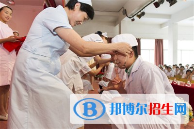 四川2021年有幾所護理學(xué)校