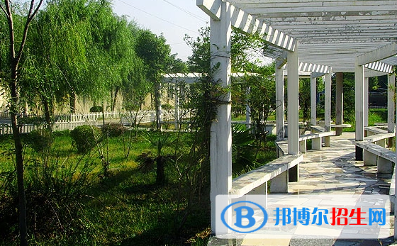 嘉興市秀水中等專業(yè)學校1