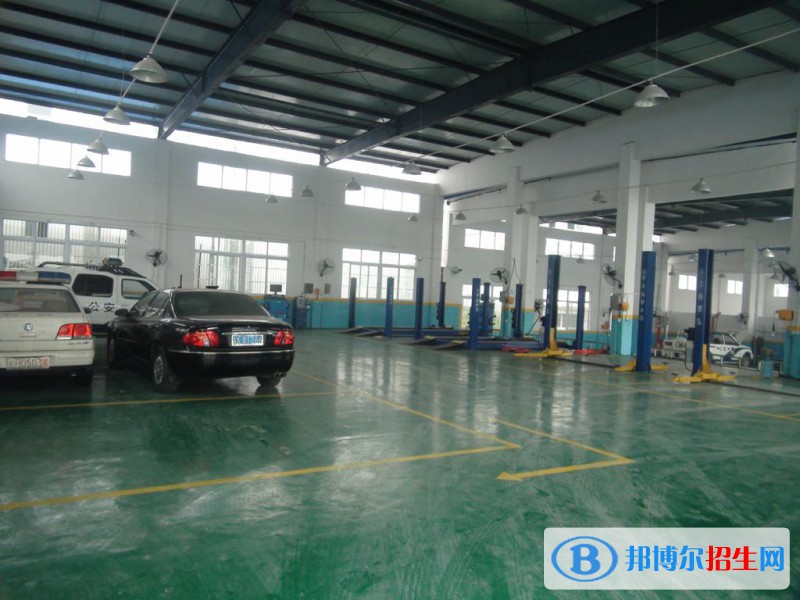 廣東2021年初中生學(xué)汽修學(xué)校怎么樣