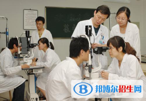 四川2021年什么護(hù)理學(xué)校比較好就業(yè)