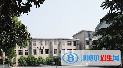 杭州美術職業(yè)學校