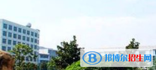 淮南市白天鵝藝術(shù)職業(yè)中專學(xué)校怎么樣、好不好