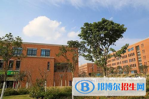 成都2021年中專是學什么的