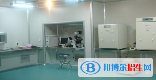 安徽省醫(yī)藥技工學(xué)校2021年報(bào)名條件、招生要求、招生對(duì)象 