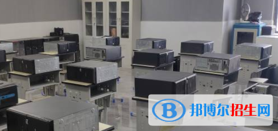 阜陽科貿(mào)技工學(xué)校2021年學(xué)費(fèi)、收費(fèi)多少
