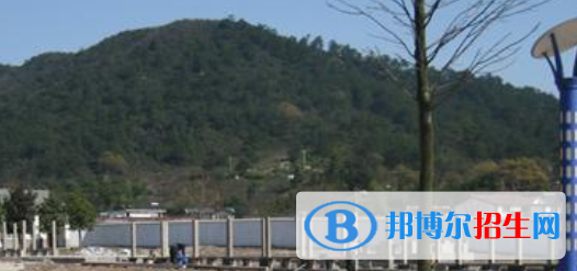 涇縣技工學校2021年招生辦聯(lián)系電話 