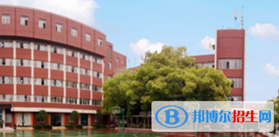 蕪湖儀表廠技工學(xué)校2021年宿舍條件 