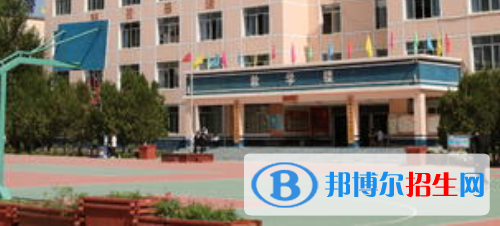 蘭州2021年初中畢業(yè)如何讀中專