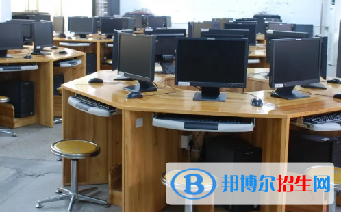 貴陽(yáng)2021年有哪些計(jì)算機(jī)學(xué)校比較好就業(yè)