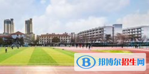 四川2021年中專文憑和高中文憑哪個好