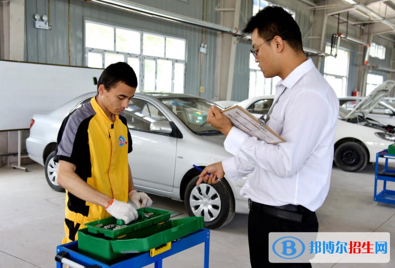 廣州2021年去讀汽修學校學什么對以后好一點