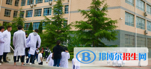 蘭州2021年適合高中畢業(yè)的中專(zhuān)學(xué)校