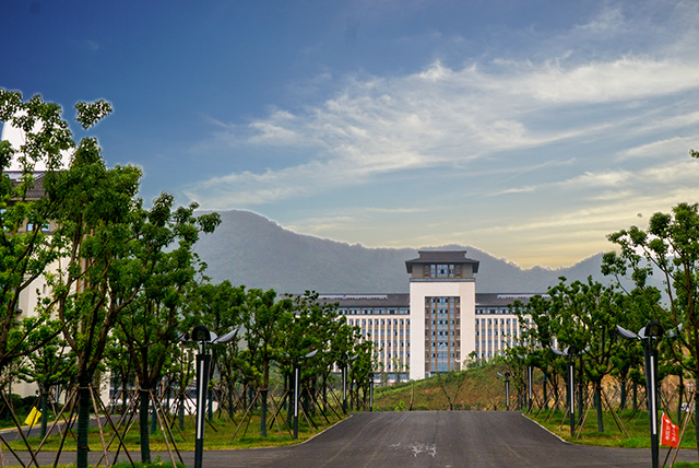 江蘇2021年高中畢業(yè)讀什么中專(zhuān)學(xué)校好