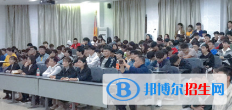 成都2021年初中生可以上的護(hù)理學(xué)校