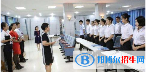 蘭州2021年男孩子中專學什么專業(yè)好找工作