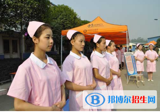 西安2021年中專衛(wèi)校考大專