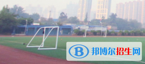 成都2021年哪些大專學(xué)校的護理學(xué)校好