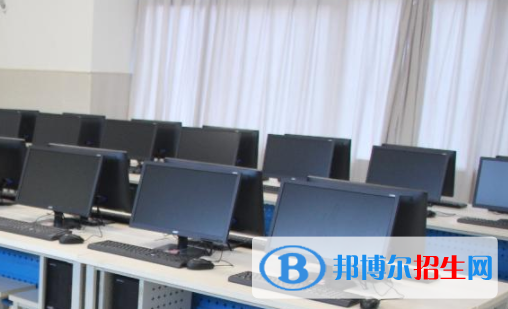 浙江2021年計(jì)算機(jī)學(xué)校讀什么專(zhuān)業(yè)有前途