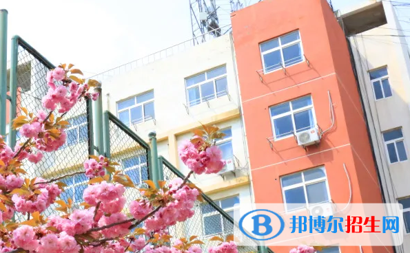 貴州2021年中專學(xué)校算什么學(xué)歷