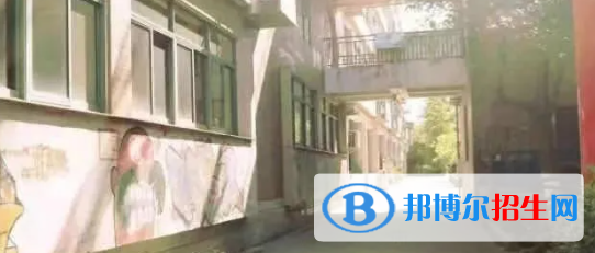 成都2021年女生讀什么護理學(xué)校好