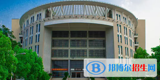 貴州2021年中專和?？朴惺裁磪^(qū)別
