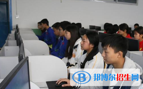 浙江2021年讀計(jì)算機(jī)學(xué)?？梢钥即髮W(xué)嗎