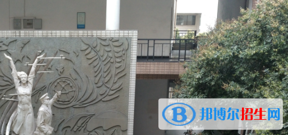 成都2021年男生讀什么護(hù)理學(xué)校好