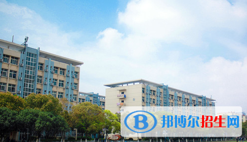 貴州2021年讀中專學(xué)校可以考大學(xué)嗎