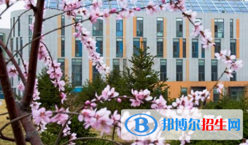 貴州2021年中專學(xué)費(fèi)多少