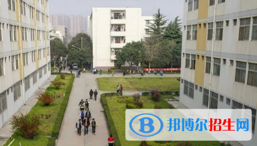 貴州2021年中專學校學費多少錢