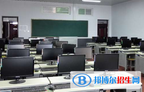 杭州2021年計(jì)算機(jī)學(xué)校哪里好