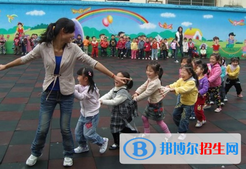 貴州2021年幼師學校有什么專業(yè)適合女生