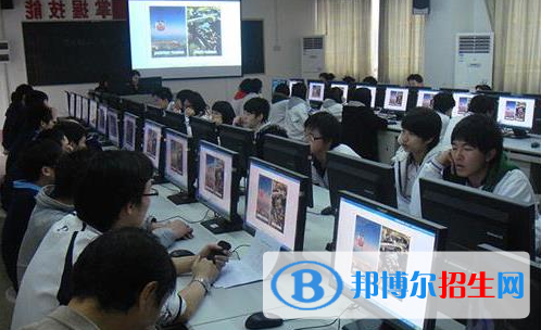 杭州2021年計算機學(xué)校學(xué)費多少
