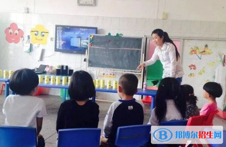 貴州2021年幼師學校學什么專業(yè)好