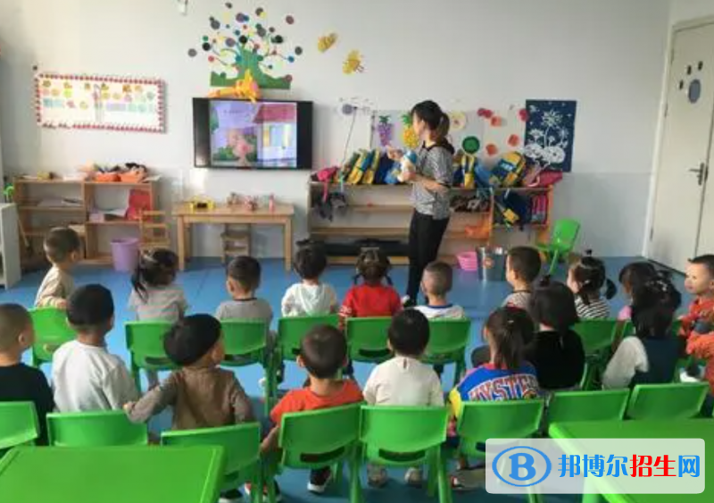 貴州2021年在幼師學校學什么專業(yè)好