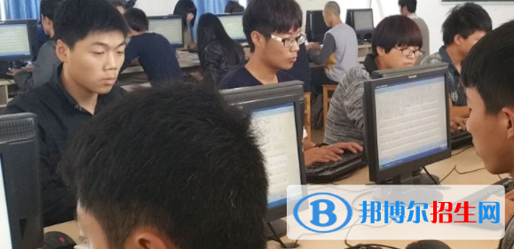 四川2021年讀計算機學校有哪些專業(yè)