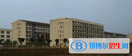 四川2021年哪里的計算機(jī)學(xué)校比較好