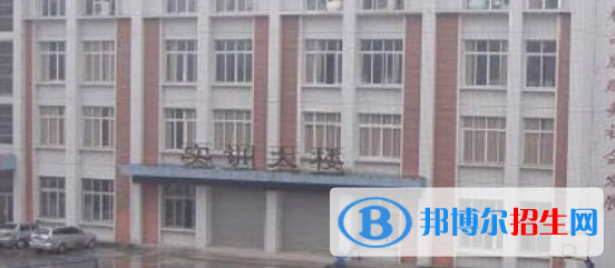 四川2022年去讀計算機學校學什么對以后好一點