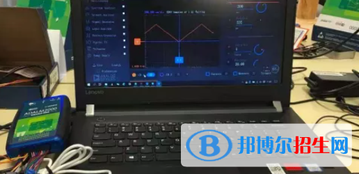 四川2022年女生在計算機學(xué)校學(xué)什么好