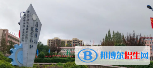 四川2022年女生上計算機學(xué)校學(xué)什么好