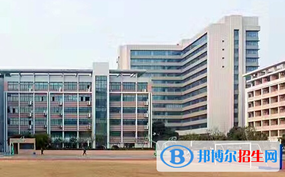 保定明星汽車工程學(xué)校2022年報(bào)名條件、招生要求、招生對象
