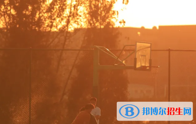 貴州2022年沒有畢業(yè)證可以讀中專學校嗎
