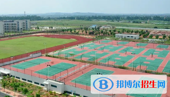 貴州2022年高中畢業(yè)讀中專學(xué)校