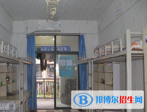 重慶機電工業(yè)學(xué)校2022年宿舍條件