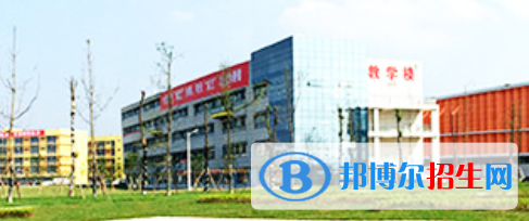 西翔航空學(xué)院2022年招生錄取分?jǐn)?shù)線