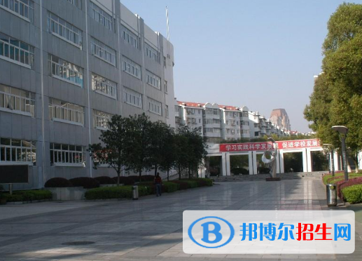 陜西省理工學(xué)校2022年報(bào)名條件、招生對(duì)象;學(xué)校的招生對(duì)象