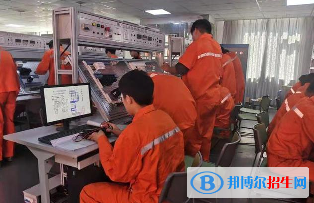 邯鄲2022年上中專學(xué)校學(xué)什么技術(shù)好