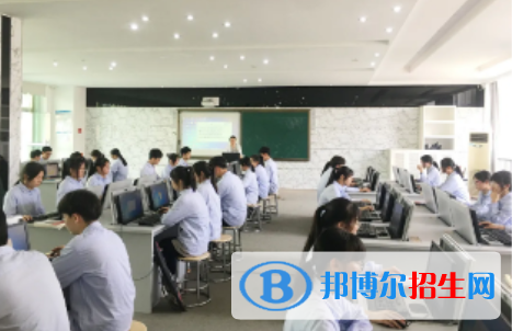 寧波經(jīng)貿(mào)學校