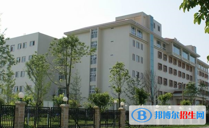 邯鄲旅游外事中等專業(yè)學校2022年招生錄取分數(shù)線