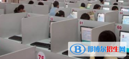 成都2022年女生學(xué)計算機(jī)學(xué)校好嗎
